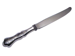 Серебряный нож десертный с вензелем «Черневой»